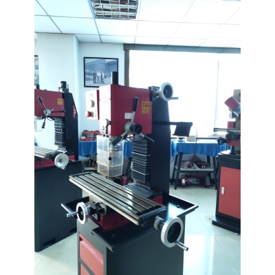 SX2.7台式钻铣床(展示机）